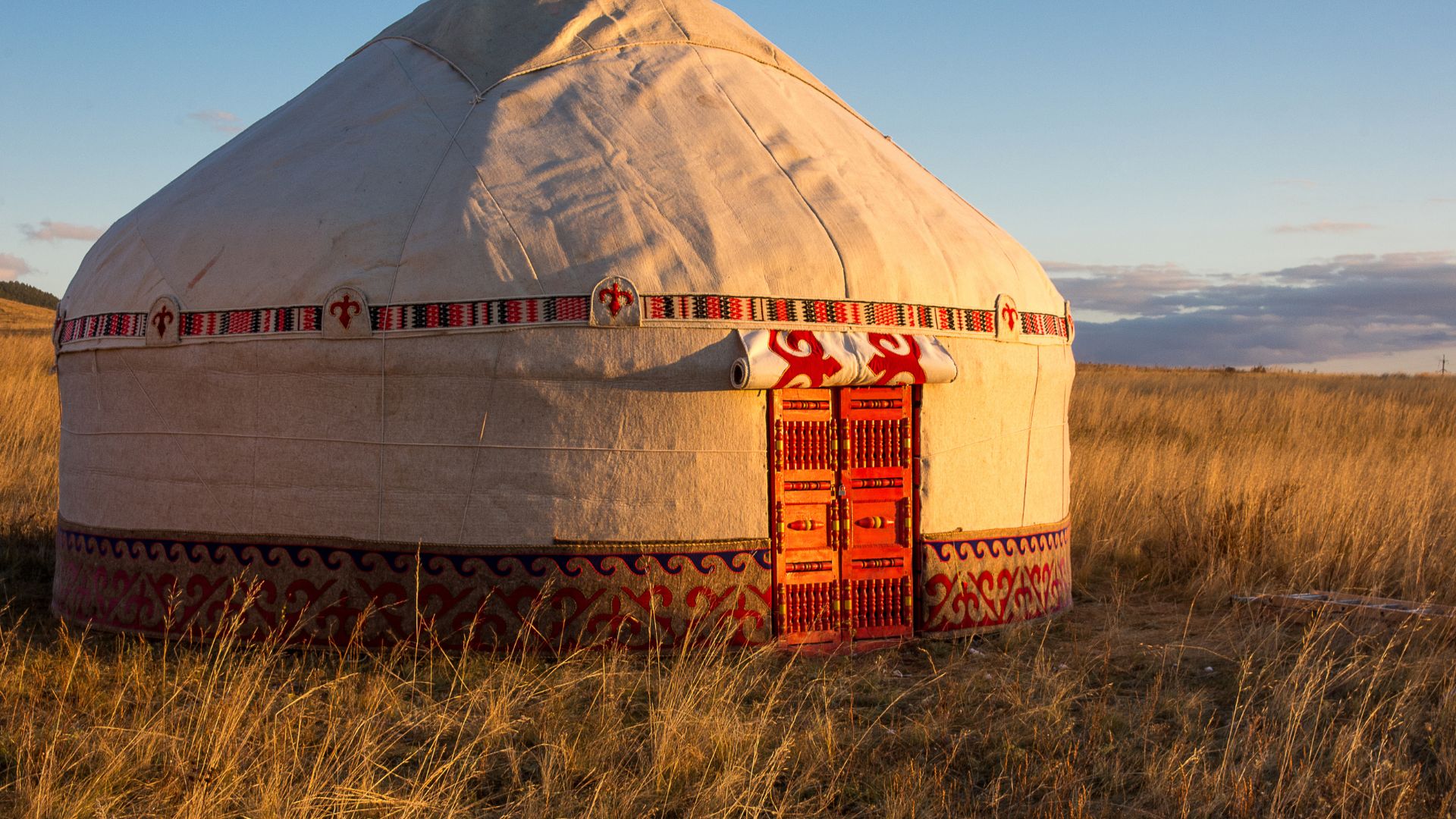 14+ Cheap Housing Ideas [Your Cheapest Living Options!] - Outdoor ...