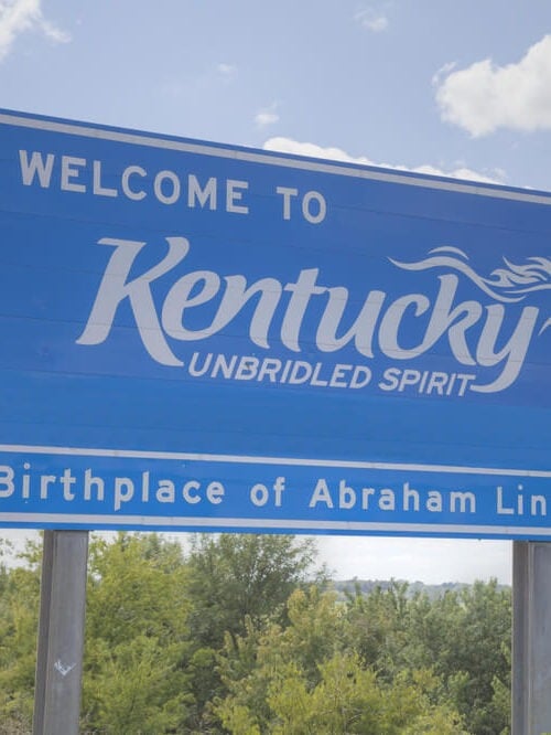 welcome to kentucky roadside along state highway
